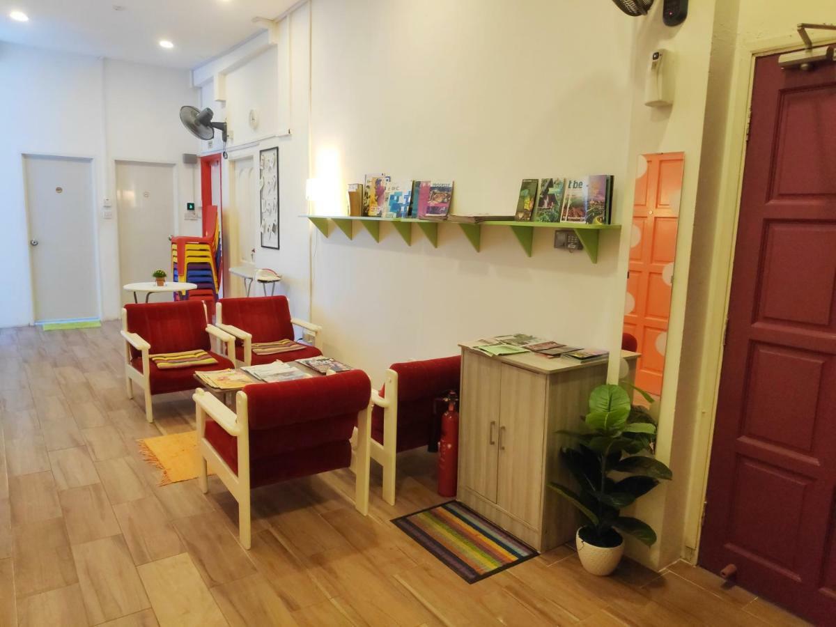 Kampong Gadong Ez Lodgings מראה חיצוני תמונה